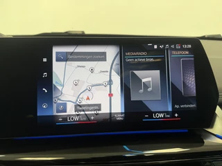 BMW X1 xDrive30e  Harman/Kardon Mem. stoelen Widescreen / 22