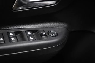 Opel Corsa 1.2 Turbo GS | INFOTAINMENT PACK | DAB | APPLE | NAVI | CAMERA | 16" / 26