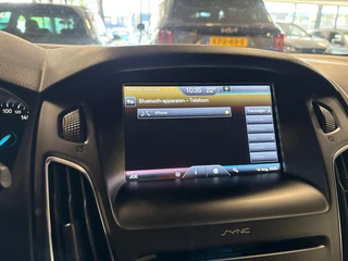 Ford Focus 1.5 Red Edition / navi / cruisecontrol / nieuwe motor / super nette staat / 21