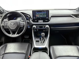 Toyota RAV4 2.5 Hybrid Dynamic | Camera | Navi | Cruise Control | Stoelverwarming | Electrische Stoelen / 6