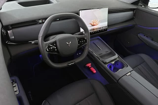 Voyah Courage Business Edition 80 kWh / 6