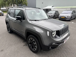 Jeep Renegade 4xe 240 Plug-in Hybrid Electric Trailhawk (Navigatie - LED - Keyless Entry - Parkeersensoren V+A - Automatische Airco - 4WD - 17" incl 4S - Dodehoek detectie) / 8