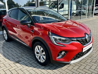 Renault Captur 1.3 TCe 140 EDC Intens  | Trekhaak | Automaat | Navigatie | Achteruitrijcamera | Parkeersensoren V+A | Climate Control | NL Auto | Cruise Control | Apple CarPlay/Android Auto / 44