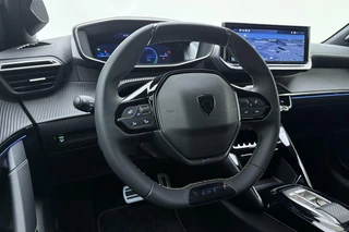Peugeot e-208 EV GT Avantage 51 kWh Alcantara® Executive Interior l Drive Assist Plus Pack l Navigation Pack l Vision Pack l Matrix LED l Apple Carplay & Android Auto l 360 Camera l Navigatie Full-Map / 36