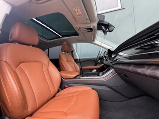Audi Q8 55 TFSI QUATTRO * S-line * Panoramadak * Stoel koeling/verwarming * Stoel/spiegel memory * / 19