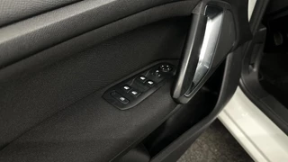 Peugeot 308 SW 1.2 PureTech Active Pack TREKHAAK NACI LM CARPLAY. / 25