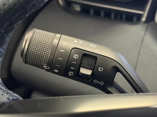 Lynk & Co 08 1.5 More NIEUW | 200 km bereik | 349 PK | Pano | Massage | HK | Stoelverw. + Ventilatie ( Vestiging - Nieuwegein ) / 17