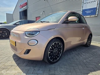 Fiat 500 3+1 Icon 42 kWh / 10