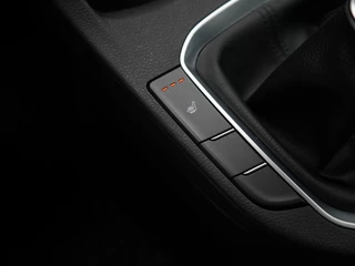 Hyundai i30 Wagon 1.0 T-GDi MHEV Comfort Cruise control | Airco | Stoelverwarmin / 19