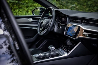 Audi A6 Avant 55 TFSI Quattro Sport  Luchtvering 20" Panorama ACC / 29