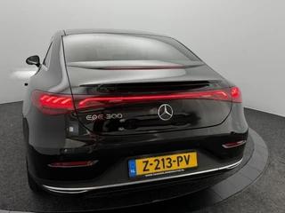Mercedes-Benz EQE 300 Business Edition 89 kWh SOH 98,9% Warmtepomp | Panoramadak | Leer | Adaptive Cruise Control / 36