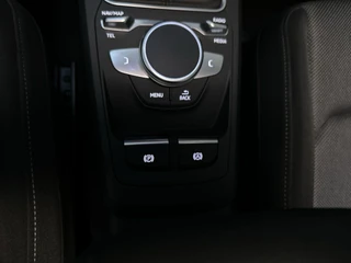 Audi Q2 30 TFSI Advanced Edition Panoramadak Stoelverwarming App-Connect DAB+ / 26