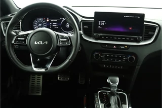 Kia ProCeed 1.5 T-GDi GT-Line Automaat  - Apple Carplay/Android Auto - Cruise Control - Dodehoekdetectie - Climate Control - Navigatie - Stoel/Stuur Verwarming - - Fabrieksgarantie tot 06-2031 / 32