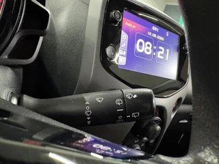 Peugeot 108 1.0 e-VTi Active/ NL auto/ Eerste eigenaar/ 5 deurs/ Display / 17