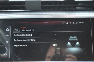 Audi Q3 45 TFSI e S edition S-Line 245 PK | NL-Auto | Keyless | Carplay | Virtual cockpit | DAB | Elekt.trekhaak | Full LED | Allweathers / 60