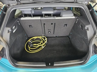 Volkswagen ID.3 First Plus 58 kWh Geen import | Trekhaak | Camera | SOH 92% / 15