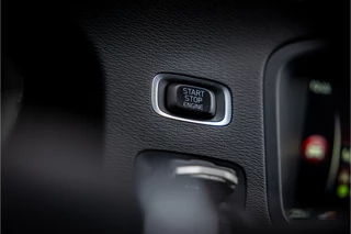 Volvo V60 Cross Country 2.0 T5 Summum  BLIS Memory Sportstoel Trekhaak / 23