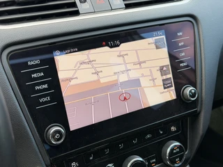 Skoda Octavia Combi 1.8 TSI 4x4 DSG Pano Trekhaak CarPlay Elektrische achterklep / 27