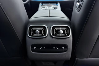 Jaecoo 8 1.5 SHS-P Exclusive 7p Plug-in Hybride | Lederen bekleding | 1600 KG trekgewicht | Stuur- en stoelverwarming | Elektrische achterklep | Schuif-/ kanteldak / 19