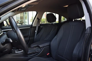 BMW 4-serie Gran Coupé 418i Executive | Sportstoelen | Navi | Cruise | Climate / 6