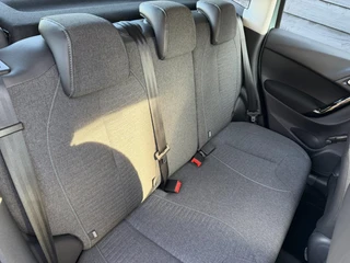 Citroen C3 Feel Edition 1.2 PureTech 82PK Navigatie, Climate Control, Cruise Control, Bluetooth, Elektrische Ramen Voor / 9