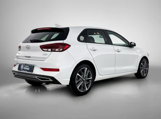 Hyundai I30 1.0 T-GDi MHEV Comfort Smart | Camera | Navigatie | Stoel-/Stuurverwarming | CarPlay | Cruise Control / 2