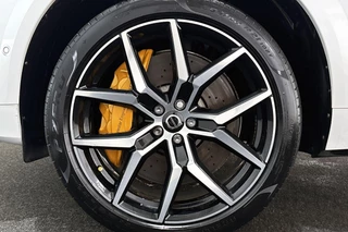 Volvo XC60 2.0 T8 Plug-in-hybrid AWD Polestar Engineered Bowers & Wilkins Panoramadak / 26