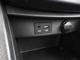 Hyundai i10 1.0i Comfort Smart Pack NAVI/AIRCO/CRUISE/PDC! / 12
