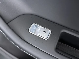 Omoda 5 EV Premium 61 kWh  - Schuif/kantel dak - Adaptieve cruisecontrol - Sfeerverlichting - Apple Carplay - Android Auto 7 Jaar of 150.000km Fabrieksgarantie / 43