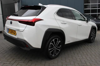 Lexus UX 250h Business Line Pro / 5