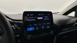 Ford Fiesta 1.0 EcoBoost Hybrid Titanium NAVI CRUISE CARPLAY. / 33