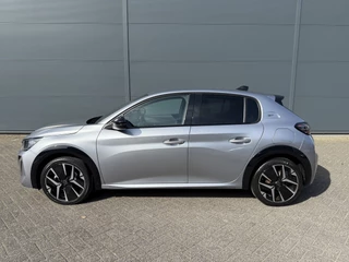 Peugeot 208 100pk GT (Camera - Keyless Entry - Parkeersensoren V+A - LED - Navigatie - Automatische Airco - Draadloos laden - Apple Carplay - 3D Cockpit) / 2