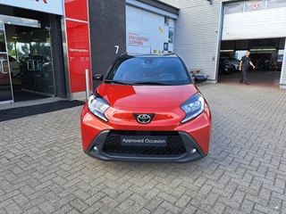 Toyota Aygo X Pulse Automaat APPLE & ANDROID ACHTERUITRIJCAMERA STOELVERWARMING / 6
