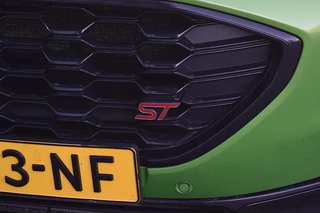 Ford Puma 1.5 EcoBoost ST-X | 170 PK | Pano | Sportstoelen | Stuur- en Stoelverwarming / 25