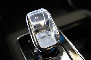 Volvo XC90 2.0 T8 Plug-in hybrid AWD Ultra Dark  Panoramadak Bowers & Wilkins Leder Memory 360 Camera 7 Persoons / 17