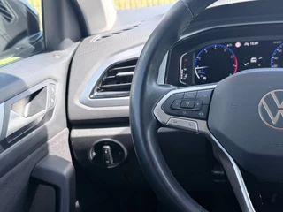 Volkswagen T-Roc 1.0 TSI Life | Camera | Carplay | PDC | ACC | NAV / 16