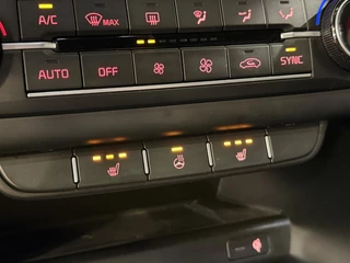Kia ProCeed 120PK T-GDi GT-Line | Schuif/kanteldak | Stoel-en stuurwielverwarming | Elektrische achterklep | Camera | Apple CarPlay/Android Auto | Full LED | All season banden / 23