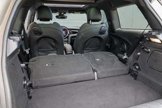MINI 3-deurs 1.5 Cooper Classic  | PANO | HUD | CAMERA | KEYLESS | LEDER | / 43