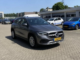 Mercedes GLA 200 163pk 7G-DCT Business Solution / 5