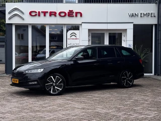 Skoda Octavia Combi 1.4 TSI iV PHEV Sportline Business | 98 % SOH | Trekhaak | NL-Auto | Winter Pack | Adaptive Cruise / 36