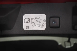 Ford Kuga 2.5 PHEV ST-Line X | WINTER / DRIVER ASSISTANCE- PACK | STUURVERWARMING | DAB | APPLE | CAMERA | TREKHAAK / 19