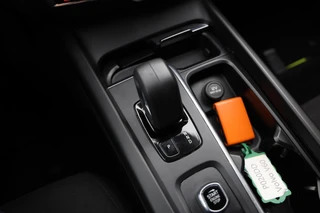 Volvo V60 2.0 B3 Momentum Advantage|Automaat|Trekhaak|Applecarplay/android auto|Camera|Cruise control / 15