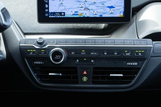 BMW i3 Executive Edition 42 kWh|Stoelverwarming|Camera| / 26