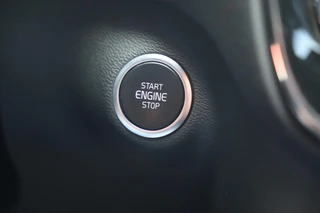 Volvo XC40 T4 Recharge Core Bright | Stoelverwarming | Trekhaak | Parkeercamera  | Keyless / 35