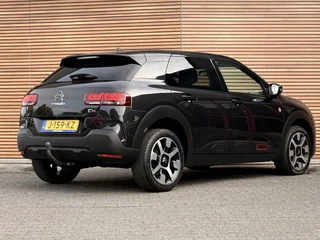 Citroen C4 Cactus 1.2 PureTech C-series / 4