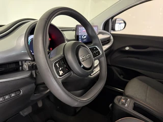 Fiat 500 Icon 42 kWh | Apple/Android| Achteruitrij camera | Airco / 15
