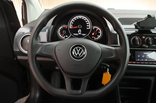 Volkswagen Up! 1.0 60pk Move Airco / 15