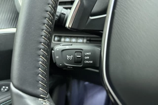 Peugeot 5008 1.2 Hybrid 136pk Allure Pack Business | Autmaat | 7 Zits | Achteruitrij camera | Elektrische achterklep | 18inch LichtMetalen Velgen / 31