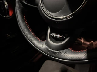 Mini Cooper 1.5 John Cooper Works Dalston Edition Carplay / 17