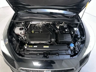 Seat Leon Sportstourer 1.5 eTSI 150pk DSG FR Business Intense LED Camera Stoelverwarming DAB+ / 18